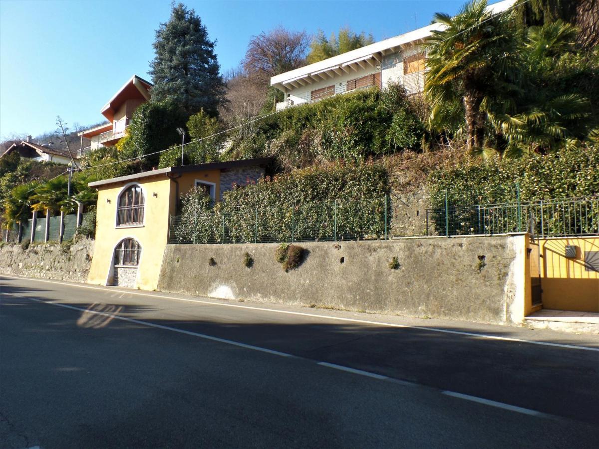 Casa Miralago Villa Lesa Exteriör bild